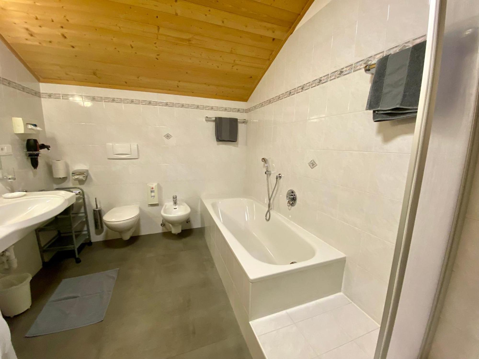Ferienwohnung Sonnenresidenz Malfertheinerhof Kastelruth Exterior foto